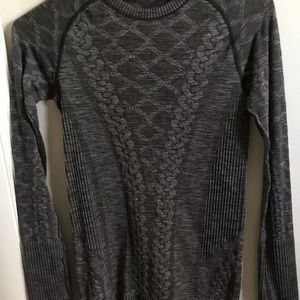 Lululemon restless long sleeve